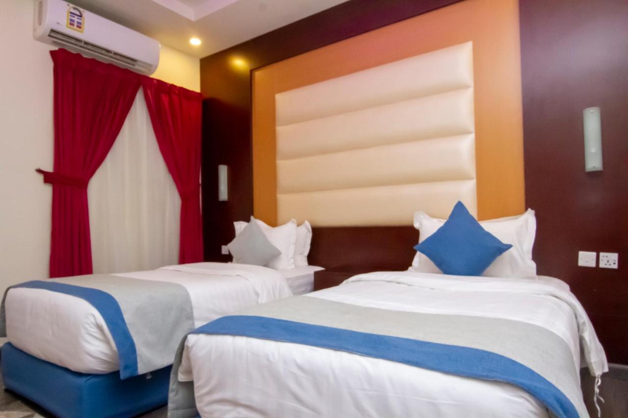 ال متعب سويتس الفلاح 1 Aparthotel Riyadh Exterior photo