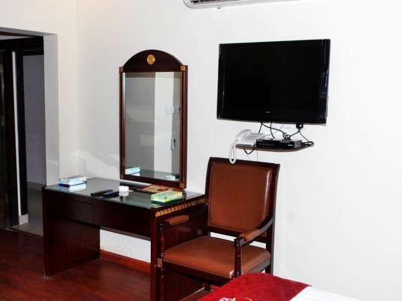 ال متعب سويتس الفلاح 1 Aparthotel Riyadh Exterior photo